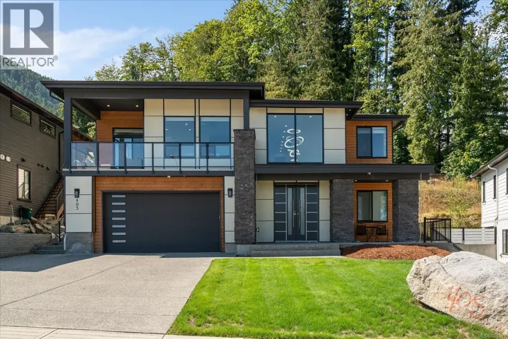 405 Colonia Dr S, Ladysmith, British Columbia V9B0B8
