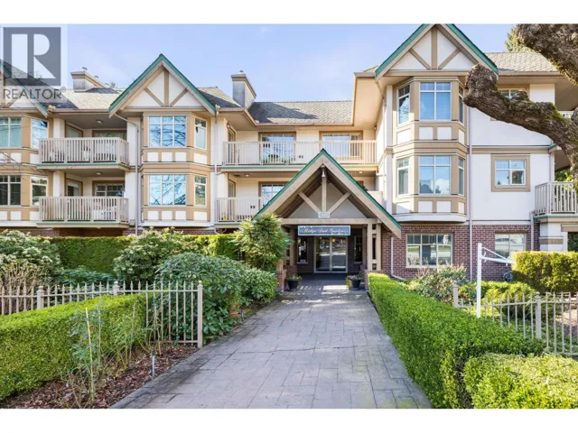 406 2059 CHESTERFIELD AVENUE, North Vancouver, British Columbia V7M2P4