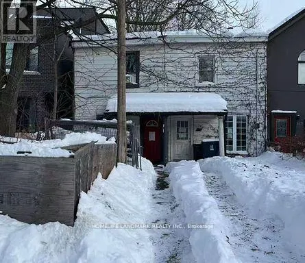 167 BOOTH AVENUE, Toronto (South Riverdale), Ontario M4M2M5