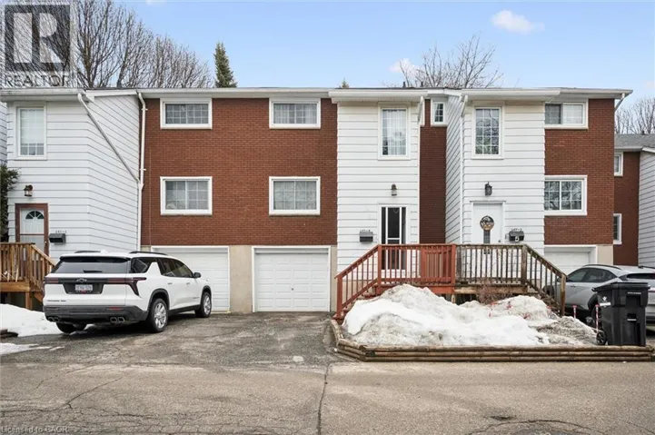 647 ALBERT Street Unit# 4, Waterloo, Ontario N2L3V5
