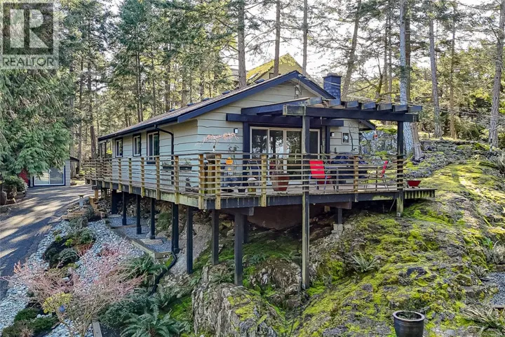 1650 Claudet Rd, Nanoose Bay, British Columbia V9P9B4