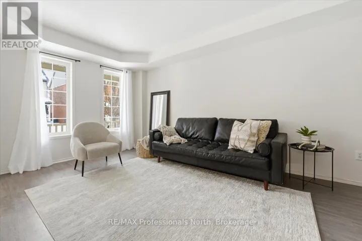 98 ROXTON ROAD, Oakville (RO River Oaks), Ontario L6H6V4