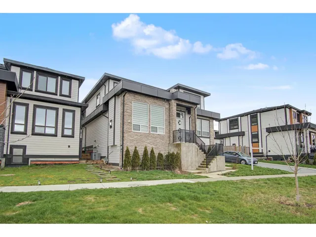 16685 15A AVENUE, Surrey, British Columbia V3S9X7