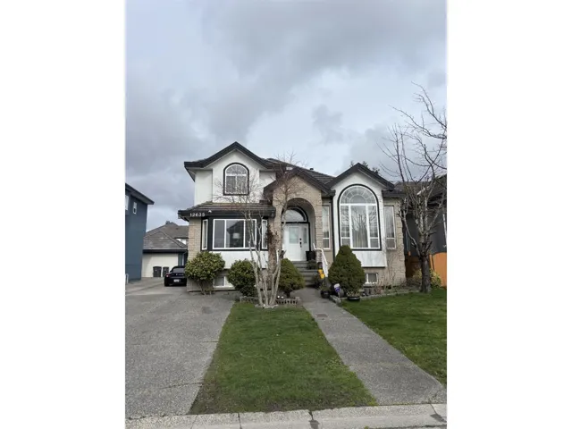 12635 67A AVENUE, Surrey, British Columbia V3W1G3