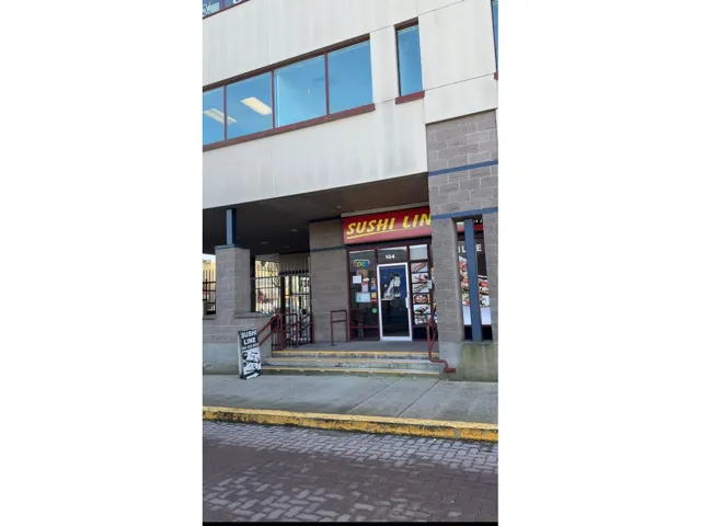104 7380 KING GEORGE BOULEVARD, Surrey, British Columbia V3W5A5