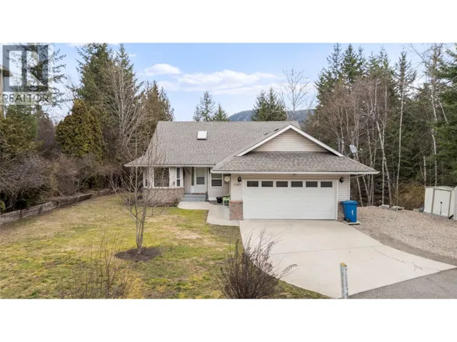 2363 Pleasant Dale Road, Blind Bay, British Columbia V0E1H1