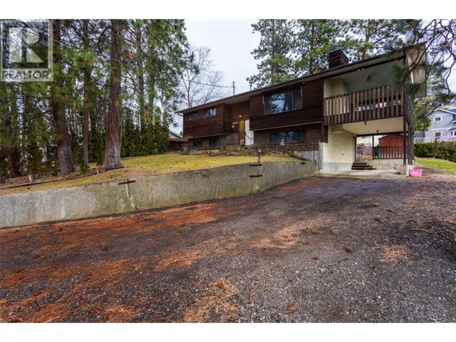 10551 Sherman Drive, Lake Country, British Columbia V4V1W2