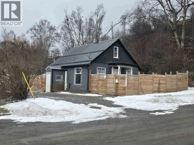 396 HOY LANE, Quesnel, British Columbia V2J1X4