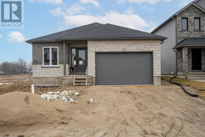 27 SHELDABREN STREET, North Middlesex (Ailsa Craig), Ontario N0M1A0
