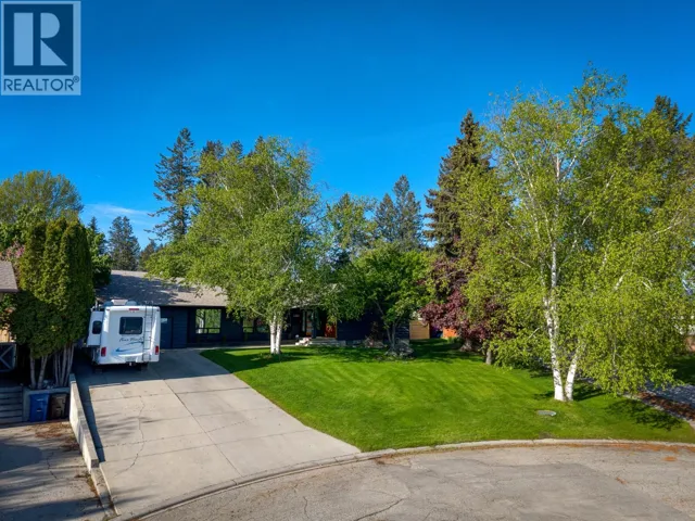 1305 14th Street S, Cranbrook, British Columbia V1C5E8
