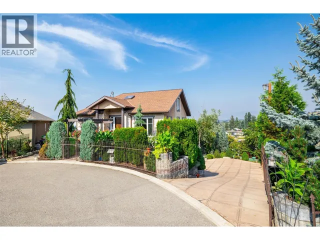 375 Trumpeter Court, Kelowna, British Columbia V1W5J4