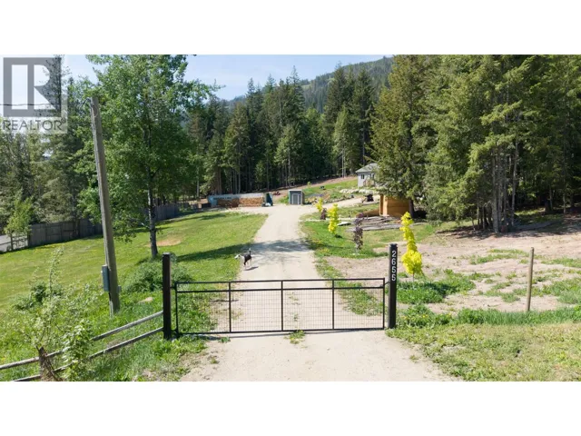 2655 Cowen Road, Salmon Arm, British Columbia V0E2V0