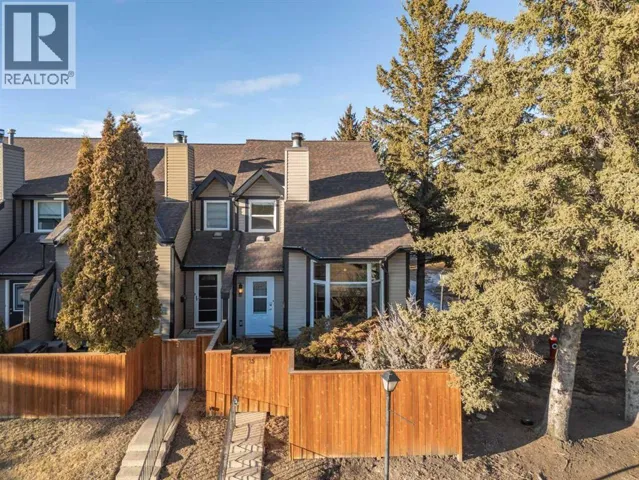 25, 12625 24 Street SW, Calgary, Alberta T2W4B1