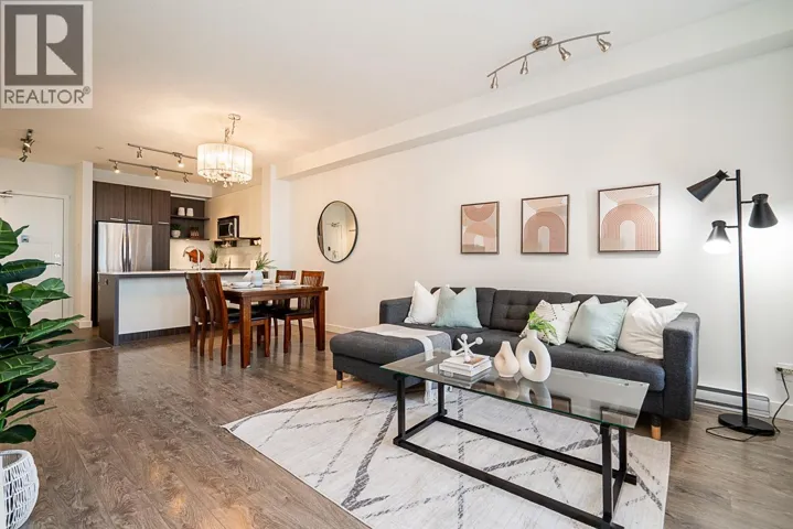 313 553 FOSTER AVENUE, Coquitlam, British Columbia V3J0B5