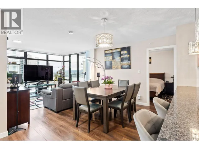 1106 610 VICTORIA STREET, New Westminster, British Columbia V3M0A5