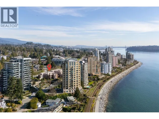 308 2271 BELLEVUE AVENUE, West Vancouver, British Columbia V7V4X1