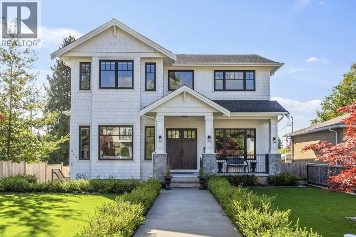 345 E 20TH STREET, North Vancouver, British Columbia V7L3A8