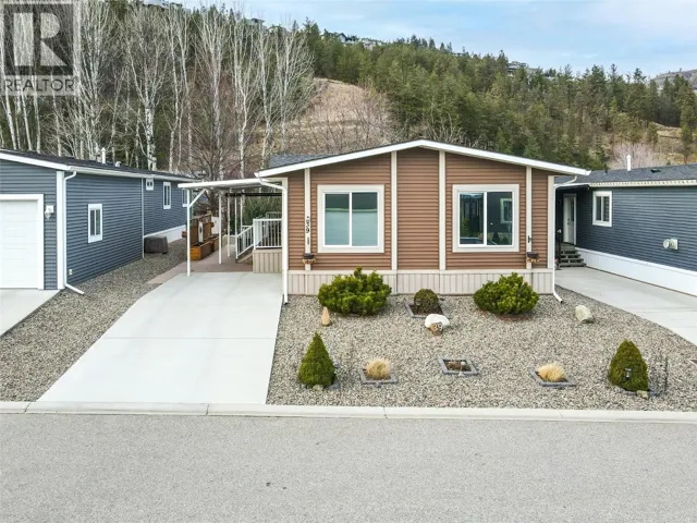 1835 Nancee Way Court Unit# 39, Kelowna, British Columbia V1Z4C1