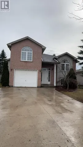 63 JACKSON COURT E, Welland (N. Welland), Ontario L3C7G4