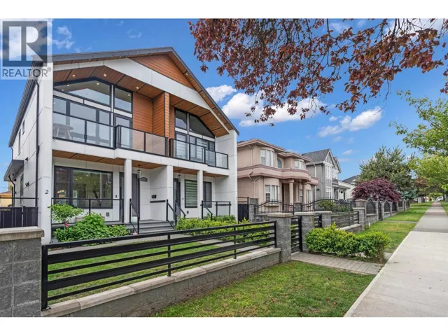 1 560 W 63RD AVENUE, Vancouver, British Columbia V6P2G8