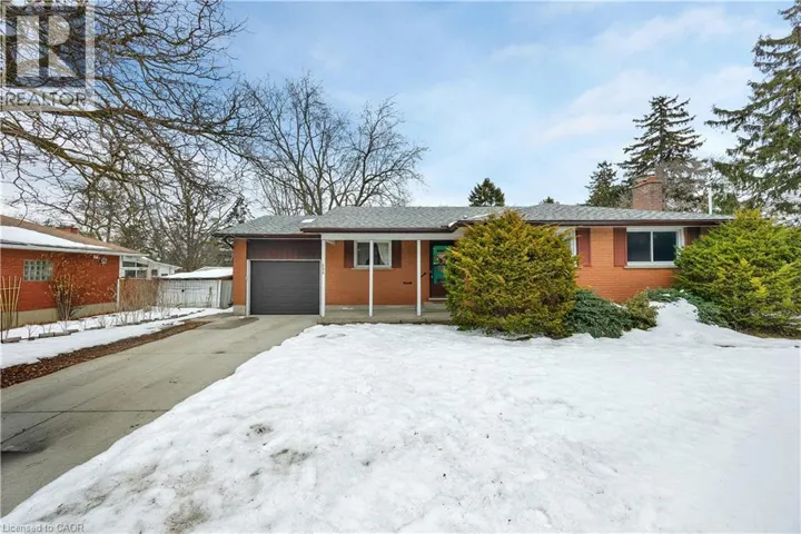 396 FISCHER HALLMAN Road, Kitchener, Ontario N2M4Y1