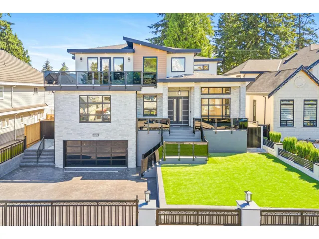 13830 78A AVENUE, Surrey, British Columbia V3W2Y5