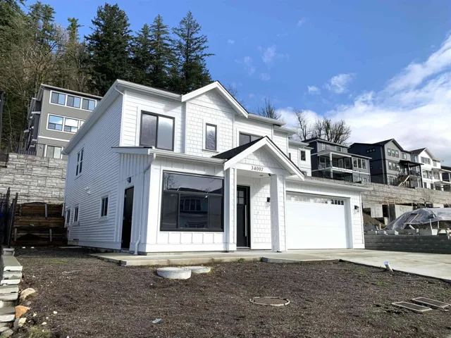34007 BARKER COURT, Mission, British Columbia V2V6B2
