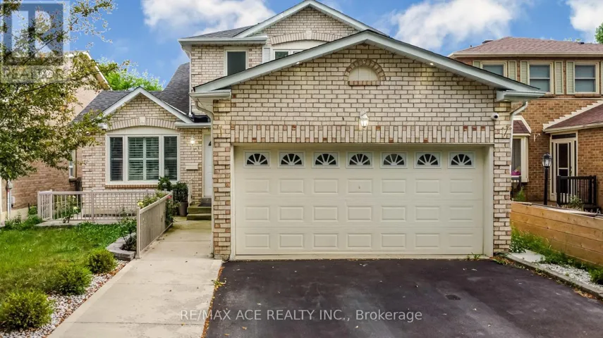 15 BRENNAN ROAD, Ajax (Central West), Ontario L1T2G1