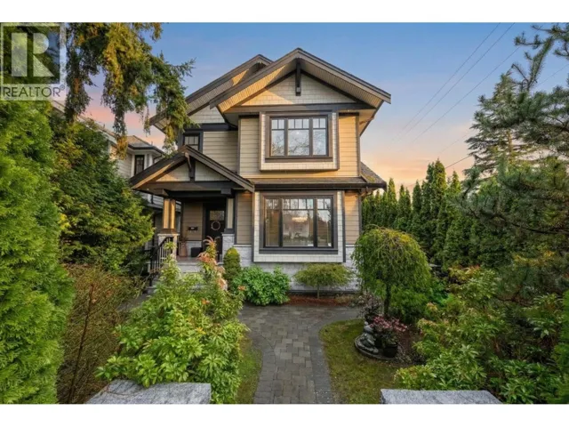 2798 W 19TH AVENUE, Vancouver, British Columbia V6L1E3