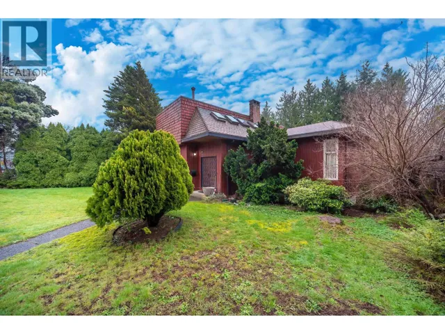 5734 EGLINTON STREET, Burnaby, British Columbia V5G2B6