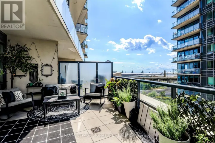 517 - 51 EAST LIBERTY STREET, Toronto (Niagara), Ontario M6K3P8
