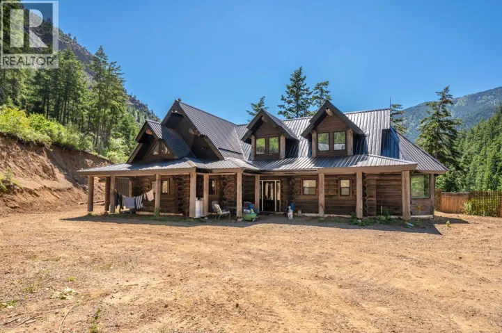 2513 GREEN MOUNTAIN Road, Penticton, British Columbia V2A0E6