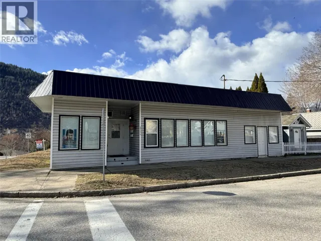 2194 SIXTH Avenue, Trail, British Columbia V1R3B7