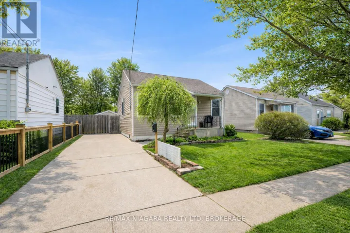 5 HOMEWOOD AVENUE, St. Catharines (Facer), Ontario L2M5L2