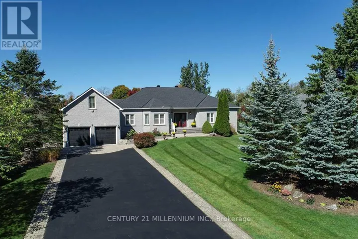 8 CASTLEWOOD COURT, Caledon, Ontario L7K0C1