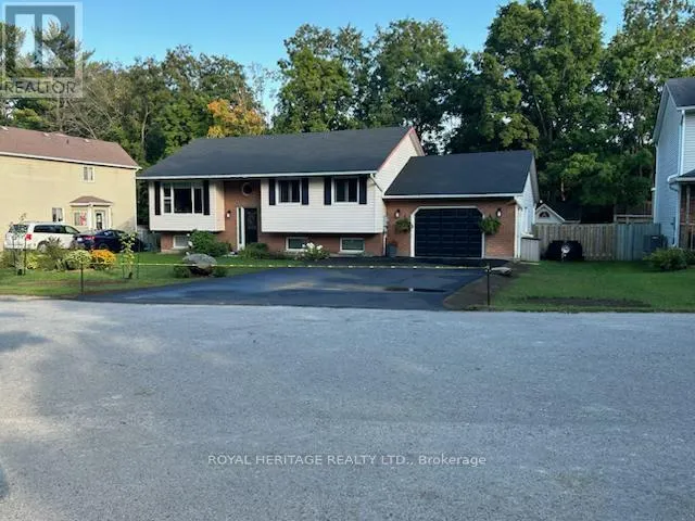 731 PETERBOROUGH AVENUE, Selwyn, Ontario K0L1H0