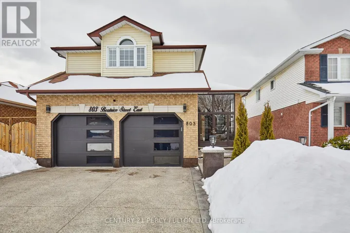803 BEATRICE STREET E, Oshawa (Pinecrest), Ontario L1K2H8