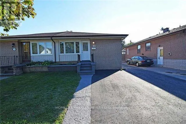 UPPER L - 83 MCMURCHY AVENUE S, Brampton (Brampton South), Ontario L6Y1Y7