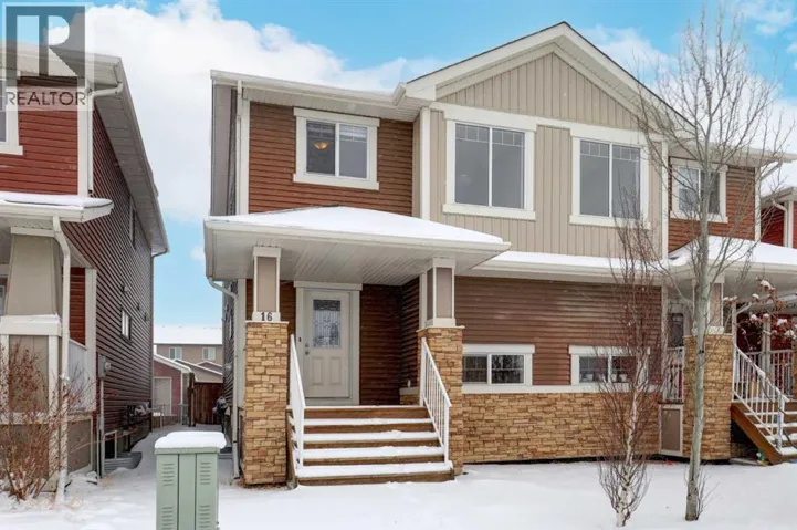16 Fireside Way, Cochrane, Alberta T4C0R1