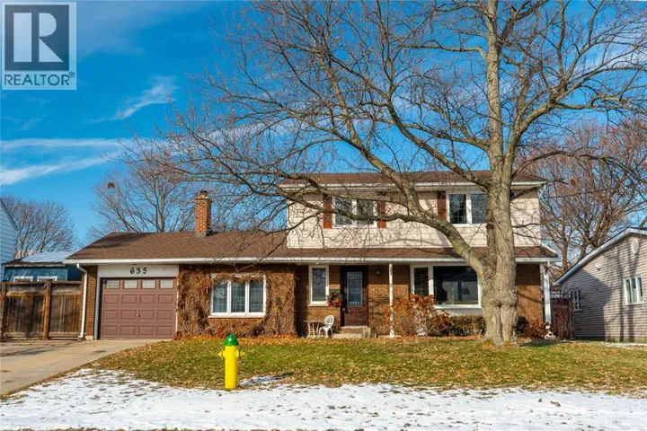 635 Highbury PARK, Sarnia, Ontario N7V2K1