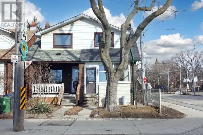 1746 QUEEN STREET E, Toronto (The Beaches), Ontario M4L1G7