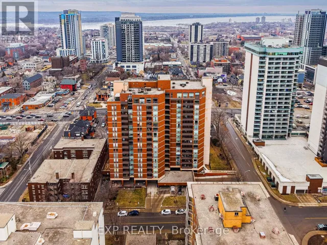PH3 - 222 JACKSON STREET W, Hamilton (Durand), Ontario L8P4S5