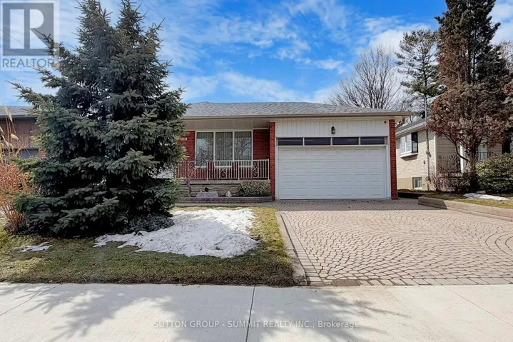 3466 CEDAR CREEK DRIVE, Mississauga (Applewood), Ontario L4Y2Y1