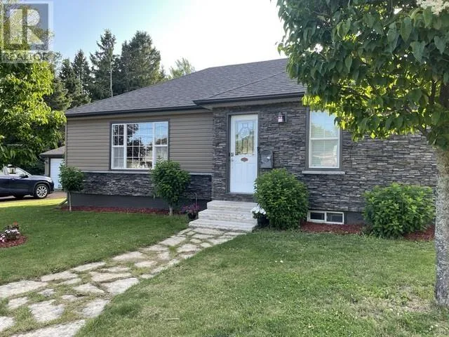 247 Willow AVE, Sault Ste. Marie, Ontario P6B5B4