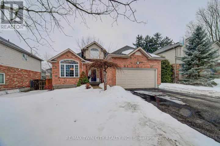 11 CAROLINIAN LANE, Cambridge, Ontario N1S5B5