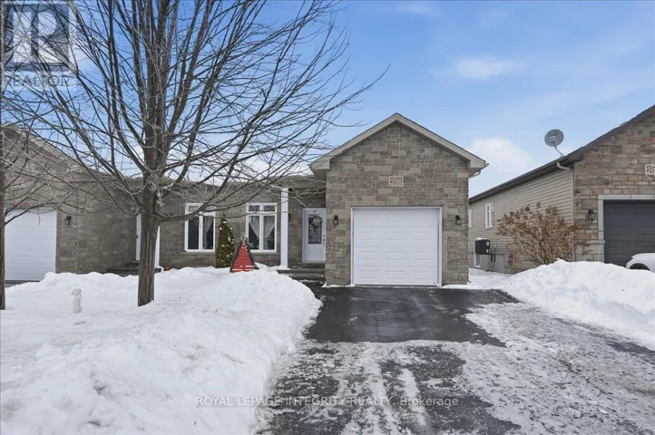 206 TRILLIUM CIRCLE, Alfred and Plantagenet, Ontario K0A3K0