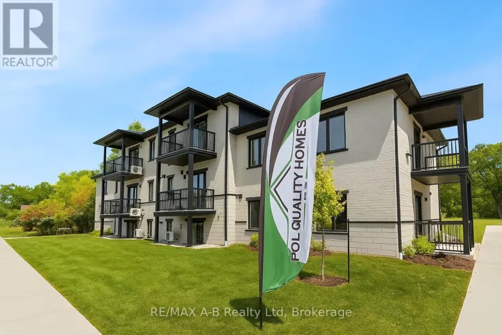 428 QUEEN STREET, St. Marys, Ontario N4X1C4