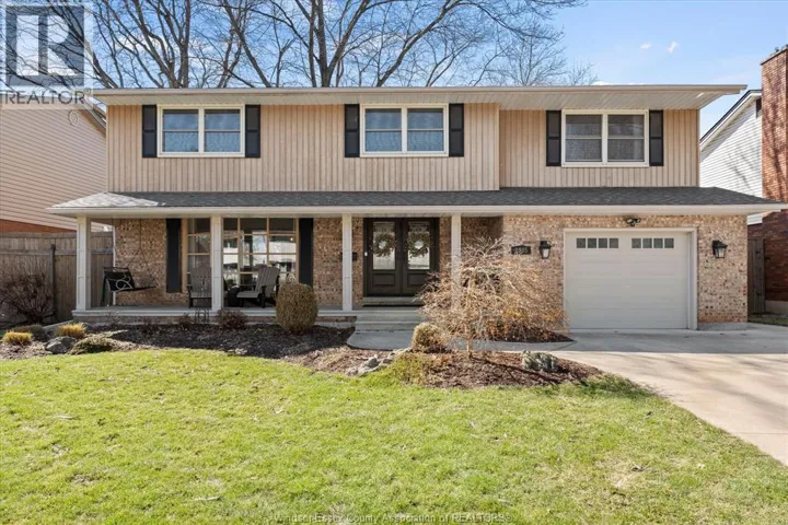 2905 GLENWOOD, Windsor, Ontario N9E2X7