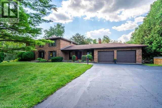 3918 MADDAUGH Road, Puslinch, Ontario N0B2J0