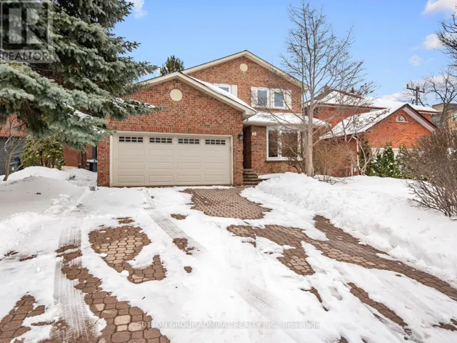 3 LARKSONG COURT, Toronto (Victoria Village), Ontario M4A2T5